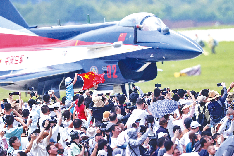 操美女黄色网站长春航空展迎来首个公众日